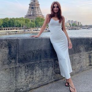 REFORMATION BRAND NEW XS never worn. Tags removed.